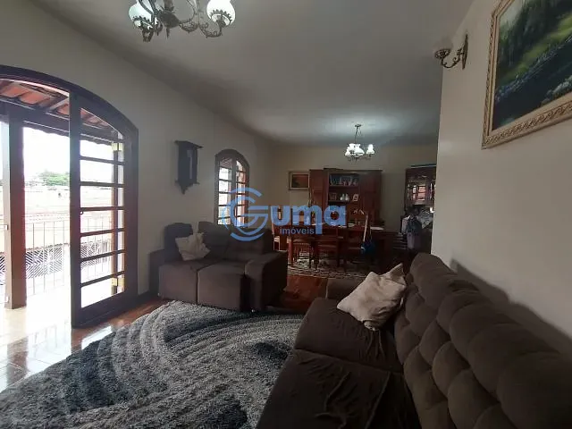 Casa com 260m² 3 quartos e 3 banheiros, à venda, no bairro Jardim São Cristóvão em Bragança Paulista