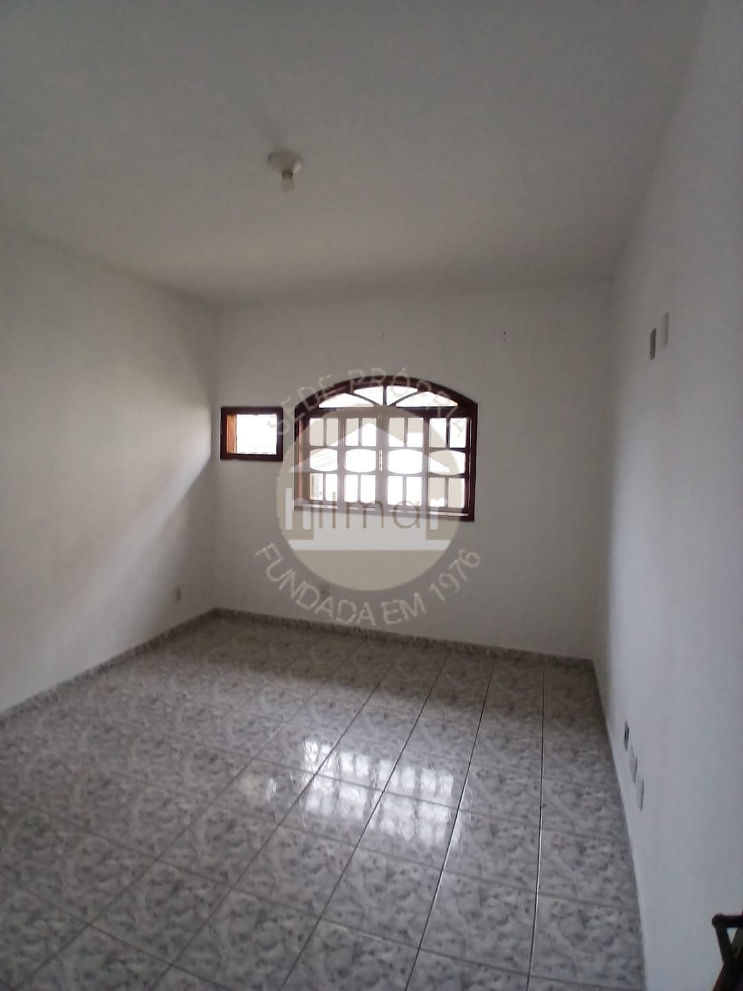 Casa à venda e aluguel com 2 quartos, 64m² - Foto 9