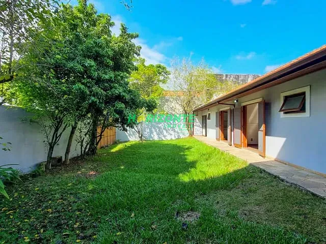 Casa com 472m² 4 quartos e 4 banheiros, à venda, no bairro Urbanova em São José dos Campos