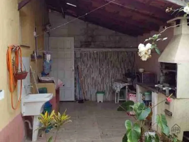 Casa com 120m² 2 quartos e 1 banheiro, à venda ou para alugar, no bairro Tijuco Preto em Vargem Grande Paulista
