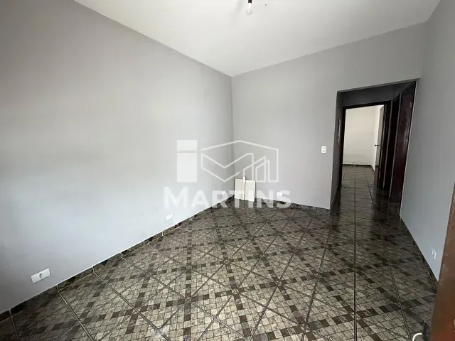 Casa com 253m² 3 quartos e 4 banheiros, à venda, no bairro Jardim Bom Refúgio em São Paulo