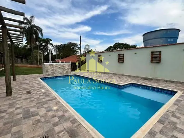 Casa com 820m² 5 quartos e 4 banheiros, à venda, no bairro Centro em Agudos