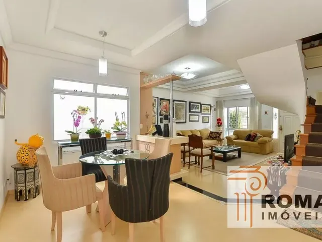 Casa com 278m² 4 quartos e 6 banheiros, à venda, no bairro Santa Felicidade em Curitiba
