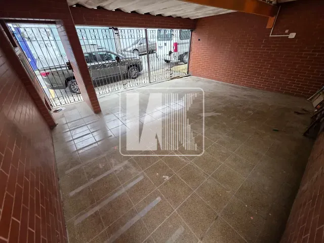 Casa com 237m² 3 quartos e 2 banheiros, à venda ou para alugar, no bairro Vila Sacadura Cabral em Santo André