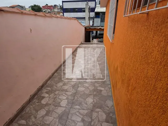 Casa com 237m² 3 quartos e 2 banheiros, à venda ou para alugar, no bairro Vila Sacadura Cabral em Santo André