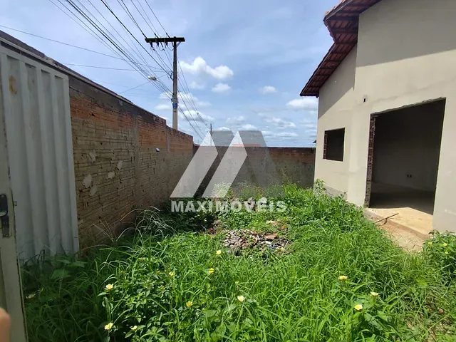 Casa com 382m² 3 quartos e 2 banheiros, à venda, no bairro De Fátima em Araçuaí