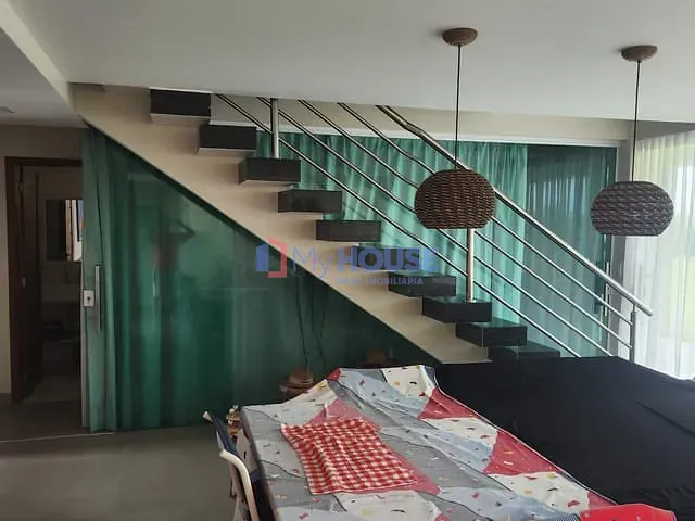 Casa 5 quartos e 6 banheiros, à venda, no bairro Nossa Senhora da Vitória em Ilhéus