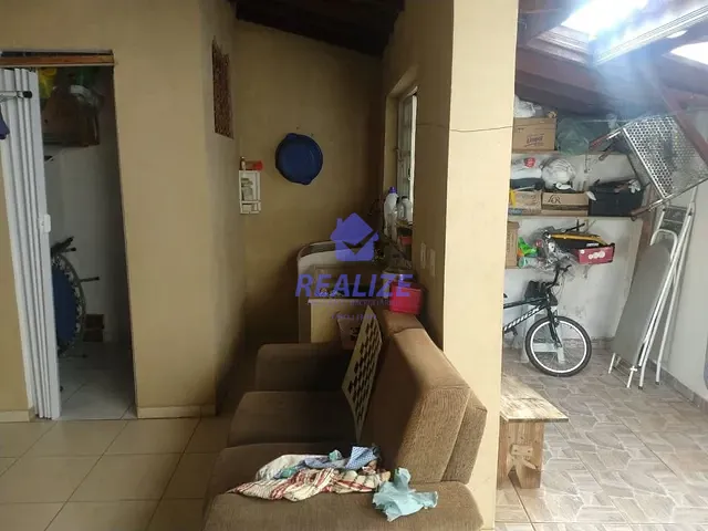 Casa com 600m² 3 quartos e 1 banheiro, à venda, no bairro Alto em Botucatu