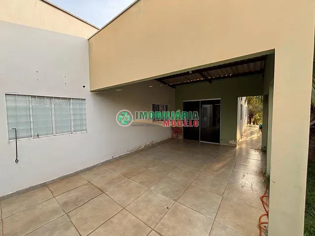 Casa 3 quartos e 1 banheiro, à venda, no bairro morada do sol em Canarana