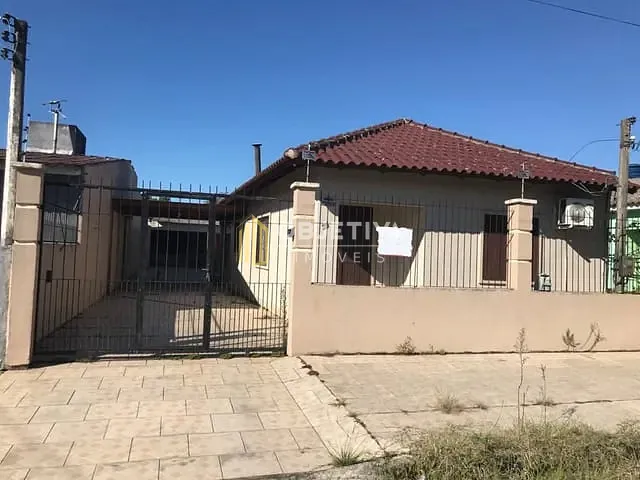 Casa com 300m² 2 quartos e 1 banheiro, à venda, no bairro São Thomás em São Jerônimo