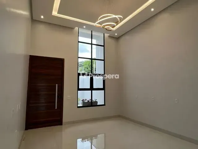 Casa com 360m² 3 quartos e 2 banheiros, à venda, no bairro Itamaraty 2ª Etapa em Anápolis
