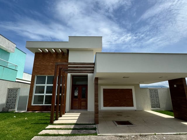 Casa 3 quartos e 1 banheiro, à venda, no bairro Viverde III em Rio das Ostras