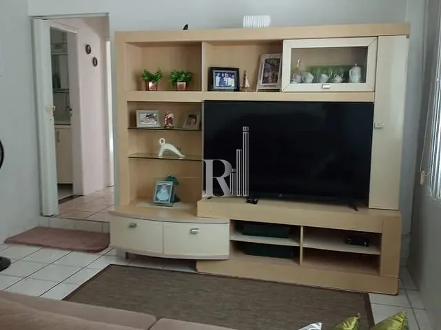 Casa com 512m² 3 quartos e 3 banheiros, à venda, no bairro centro em Tijucas