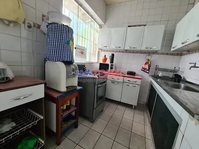 Casa 7 quartos e 3 banheiros, à venda, no bairro Centro em Itabuna