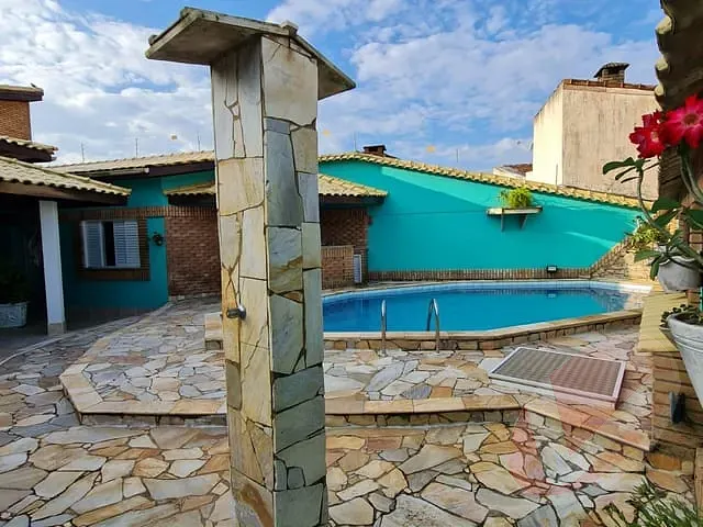 Casa com 403m² 3 quartos e 4 banheiros, à venda, no bairro Jardim Imperador em Praia Grande