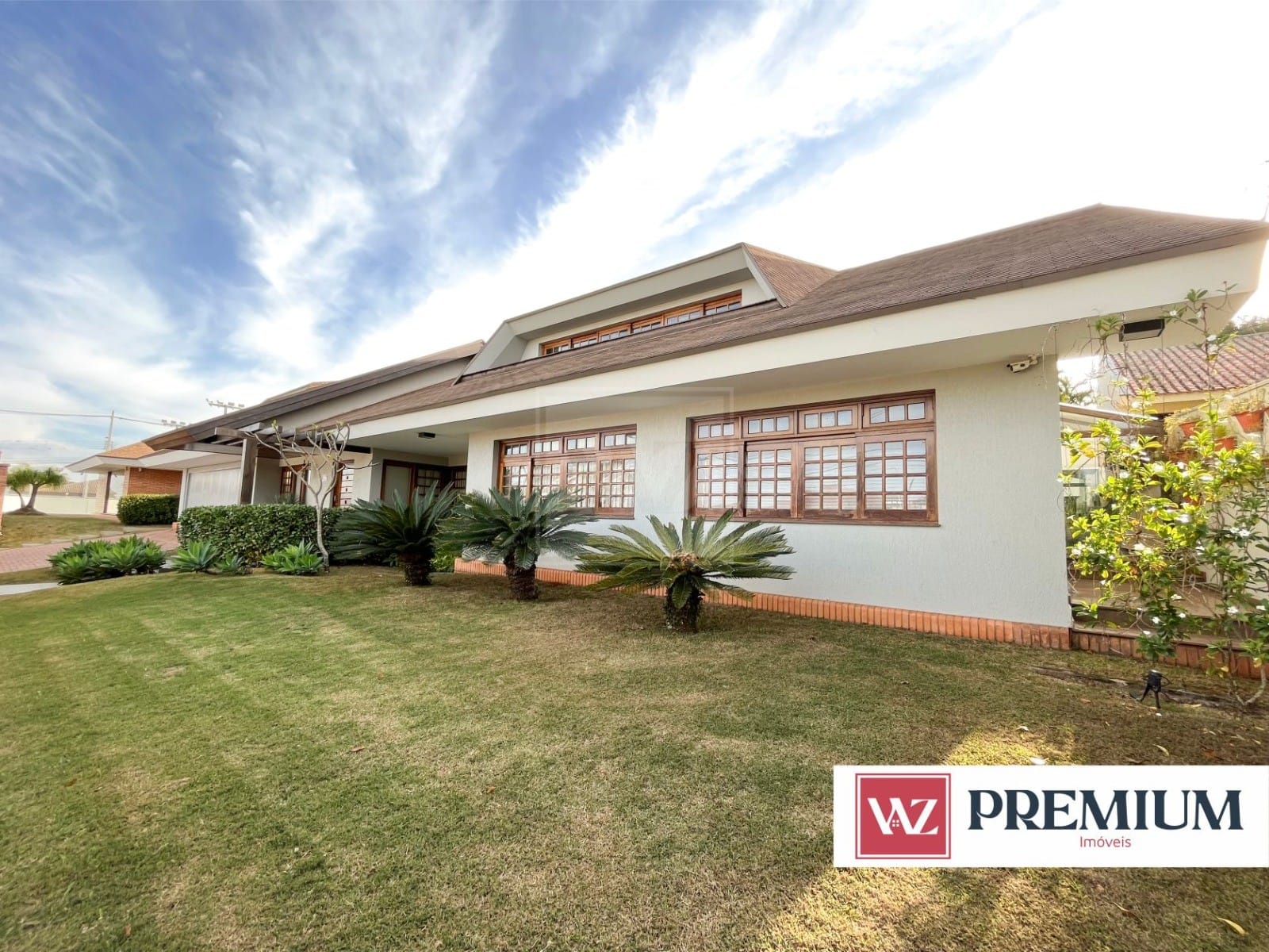 Casa à venda com 4 quartos, 1000m² - Foto 54