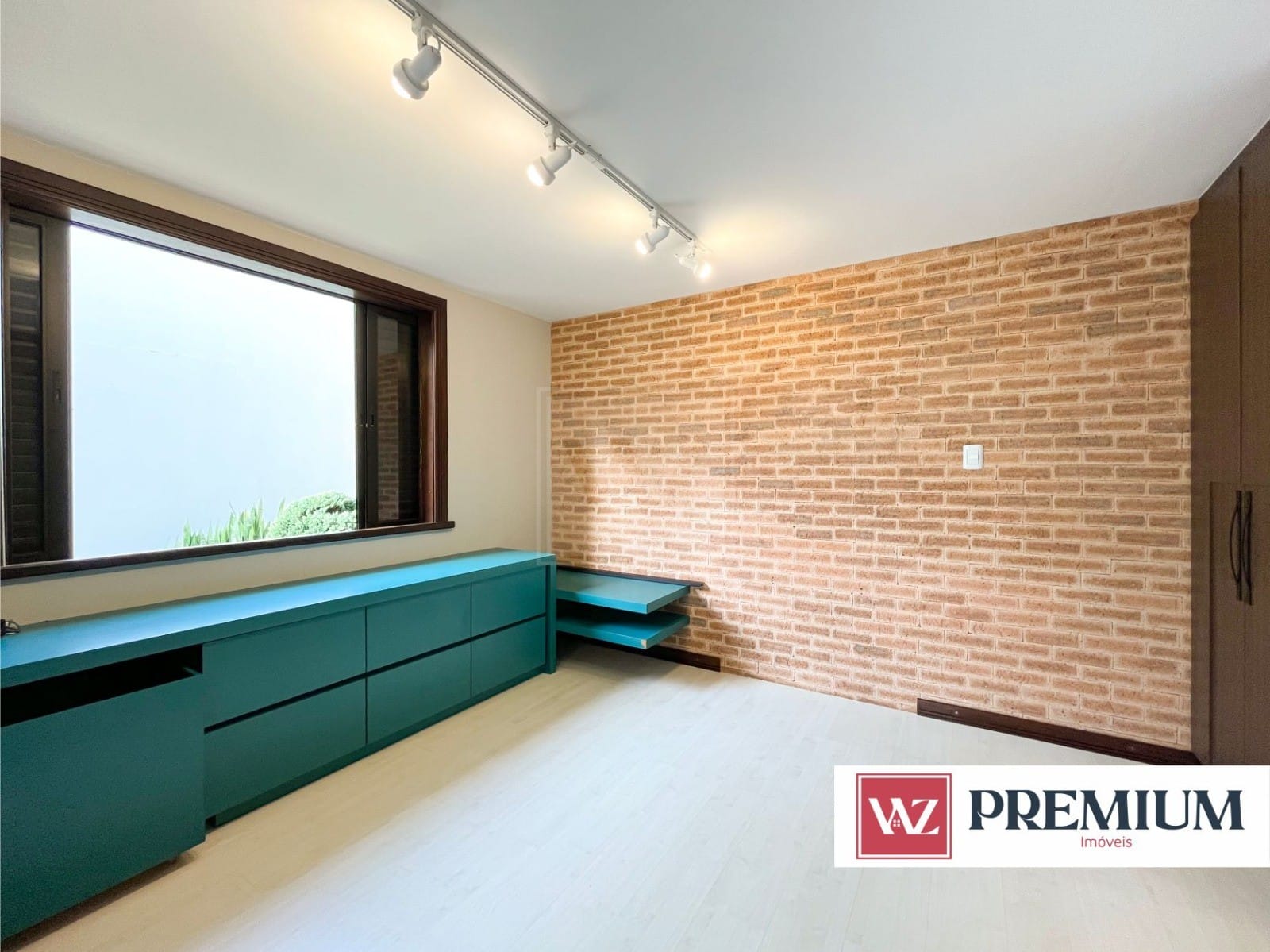 Casa à venda com 4 quartos, 1000m² - Foto 35
