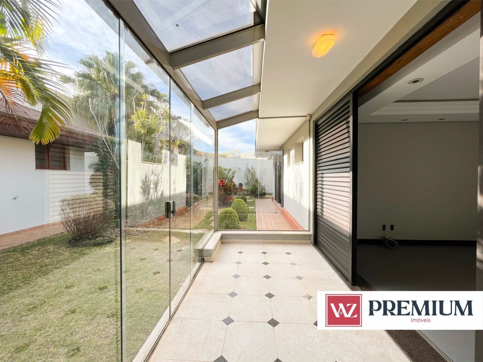 Casa à venda com 4 quartos, 1000m² - Foto 40