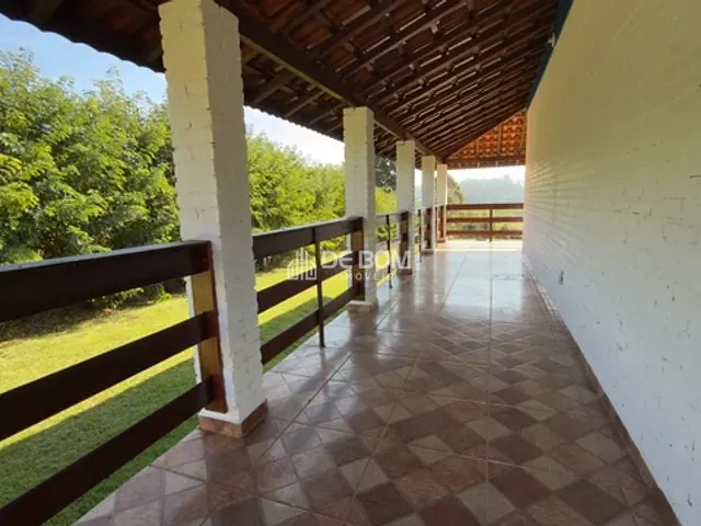 Casa 3 quartos e 3 banheiros, à venda, no bairro Residencial e Industrial Campo Alegre em Poços de Caldas