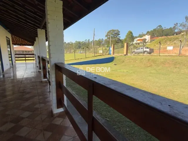 Casa 3 quartos e 3 banheiros, à venda, no bairro Residencial e Industrial Campo Alegre em Poços de Caldas