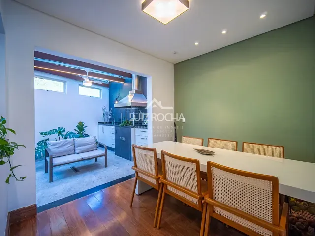 Casa com 185m² 3 quartos e 2 banheiros, à venda, no bairro Jardim Rebelato em Cotia