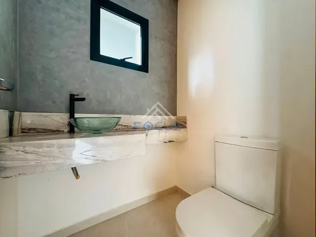 Casa com 360m² 3 quartos e 4 banheiros, à venda ou para alugar, no bairro Residencial Pecan em Itupeva