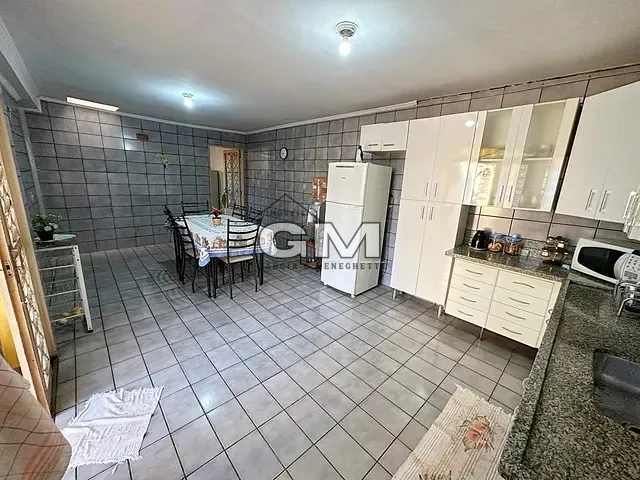 Casa com 209m² 4 quartos e 2 banheiros, à venda, no bairro Jardim Jandaia em Ribeirão Preto