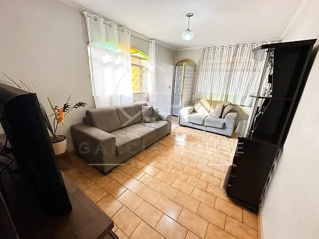 Casa com 209m² 4 quartos e 2 banheiros, à venda, no bairro Jardim Jandaia em Ribeirão Preto