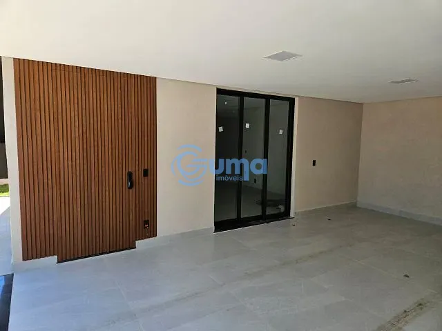 Casa com 391m² 3 quartos e 5 banheiros, à venda, no bairro Condomínio Residencial e Comercial Fazenda Santa Petronilla em Bragança Paulista