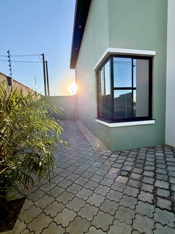 Casa 4 quartos e 2 banheiros, à venda, no bairro Montserrat em Nova Mutum