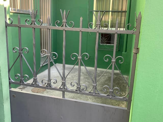 Foto do Casa - VILA DA PENHA - ÓTIMA OPORTUNIDADE - APTO. COM 34 M2, UM QUARTO , UMA SALA, ÁREA EXTERNA, JUNTO AO COMÉRCIO. | Hilmar