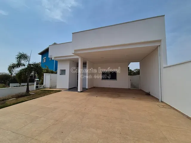 Casa com 399m² 2 quartos e 3 banheiros, à venda, no bairro Condomínio Flor D'Aldeia em Holambra