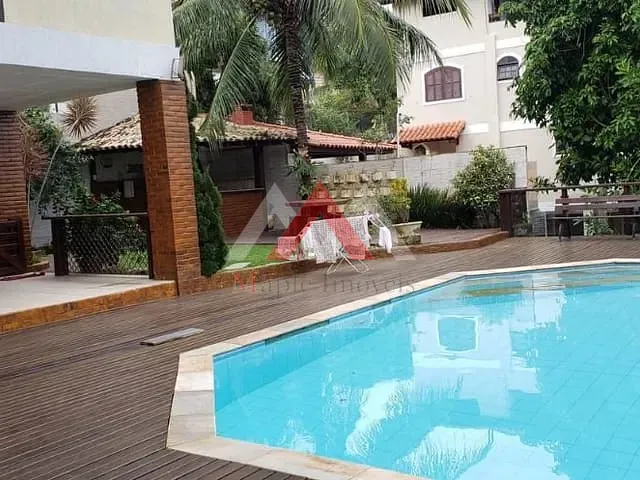 Casa com 1006m² 4 quartos e 6 banheiros, à venda, no bairro Camboinhas em Niterói
