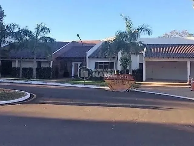 Casa com 1200m² 5 quartos e 6 banheiros, à venda, no bairro Jardim São Jorge em Londrina