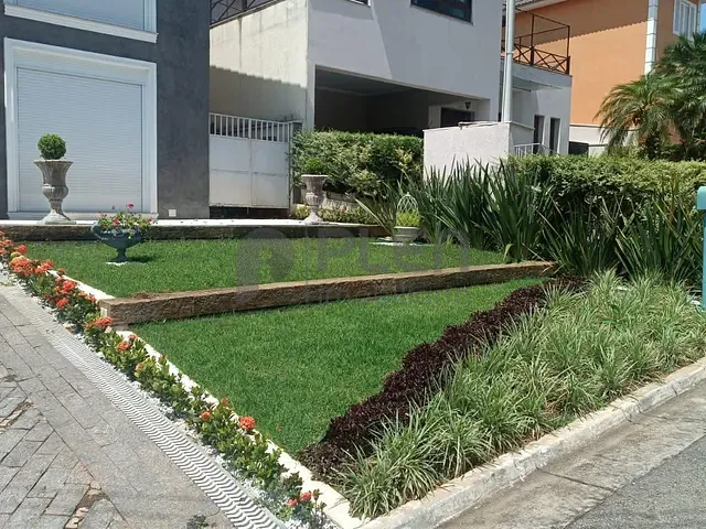 Casa com 275m² 4 quartos e 4 banheiros, à venda, no bairro Alphaville em Santana de Parnaíba