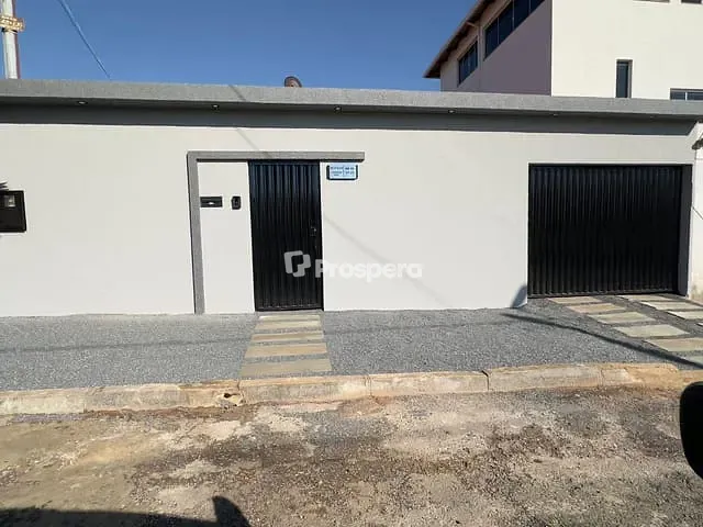 Casa com 380m² 3 quartos e 3 banheiros, à venda, no bairro Anápolis City em Anápolis