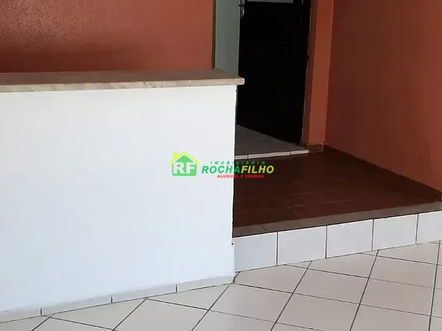 Casa com 313m² 3 quartos e 2 banheiros, à venda, no bairro Acarape em Teresina