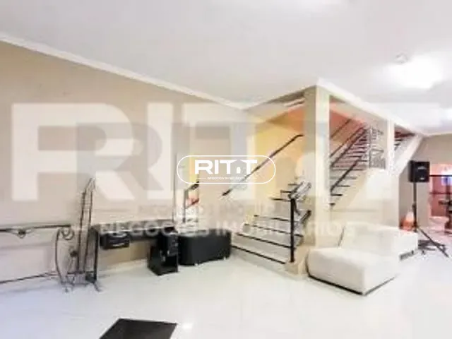 Casa com 327m² 1 quarto e 3 banheiros, à venda, no bairro Jardim Chapadão em Campinas