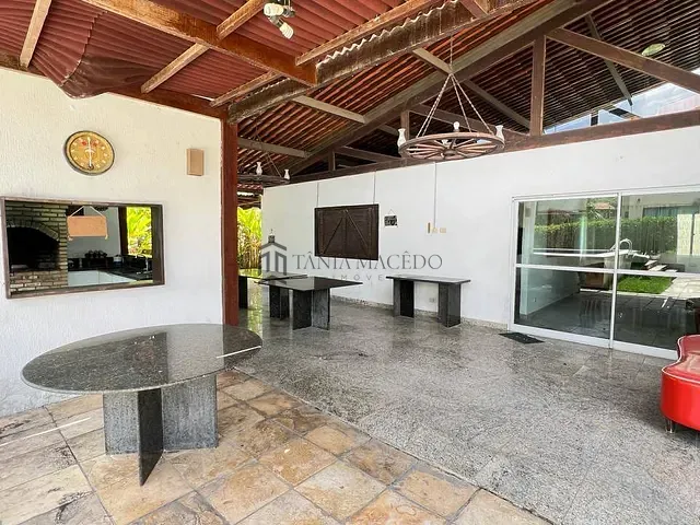 Casa com 1000m² 6 quartos e 8 banheiros, à venda, no bairro Gravatá em Sairé