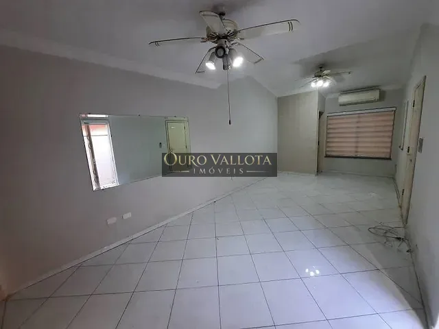 Casa com 200m² 3 quartos e 3 banheiros, à venda, no bairro Mooca em São Paulo