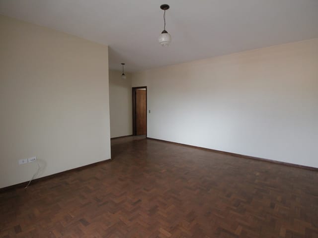 Casa com 150m² 3 quartos e 1 banheiro, para alugar, no bairro São Lázaro em São João da Boa Vista