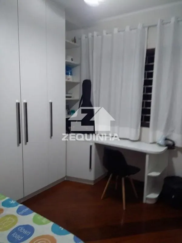 Casa, 3 quartos, 267 m² - Foto 11