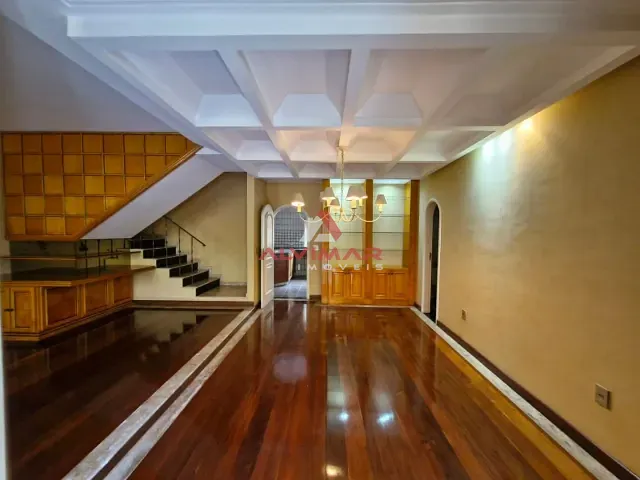 Casa com 360m² 3 quartos e 1 banheiro, à venda, no bairro Jardim Primavera em Volta Redonda