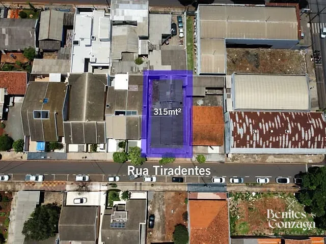 Casa 6 quartos e 3 banheiros, à venda, no bairro Jardim Independência em Sarandi