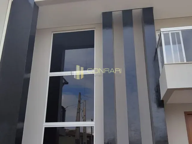 Casa 4 quartos e 4 banheiros, à venda, no bairro Alto são Bento em Itapema