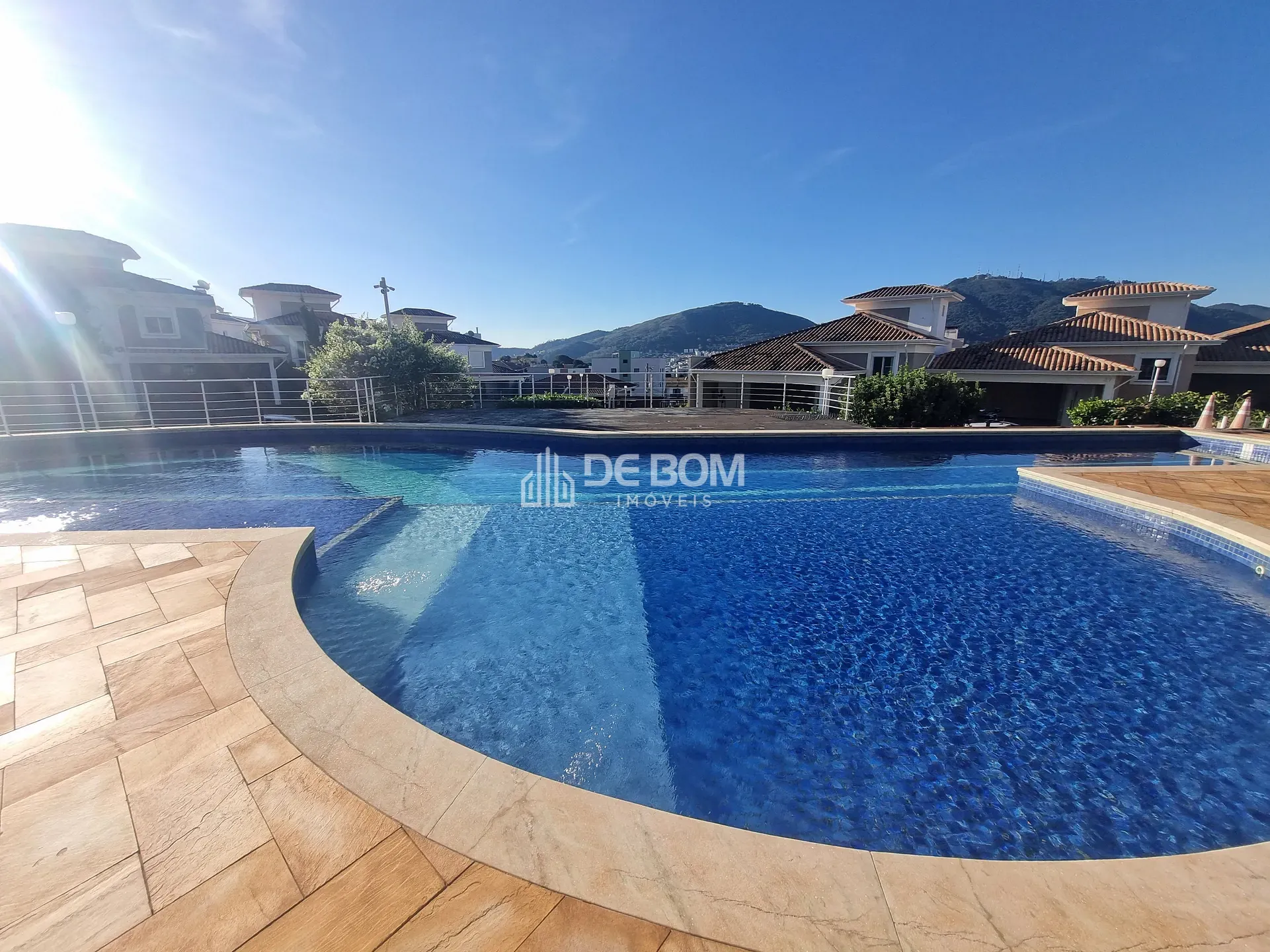 Casa, 4 quartos, 210 m² - Foto 44