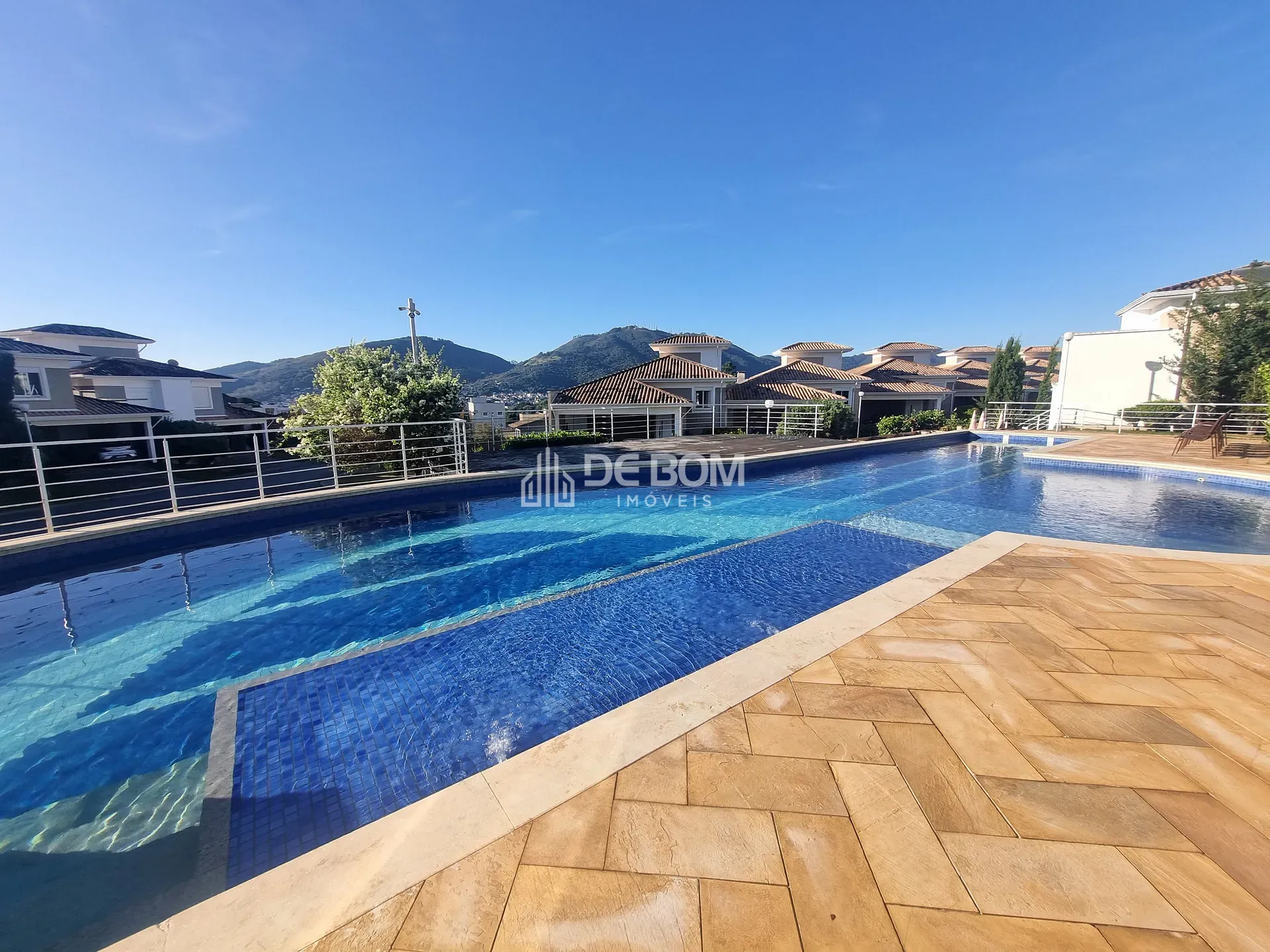 Casa, 4 quartos, 210 m² - Foto 46