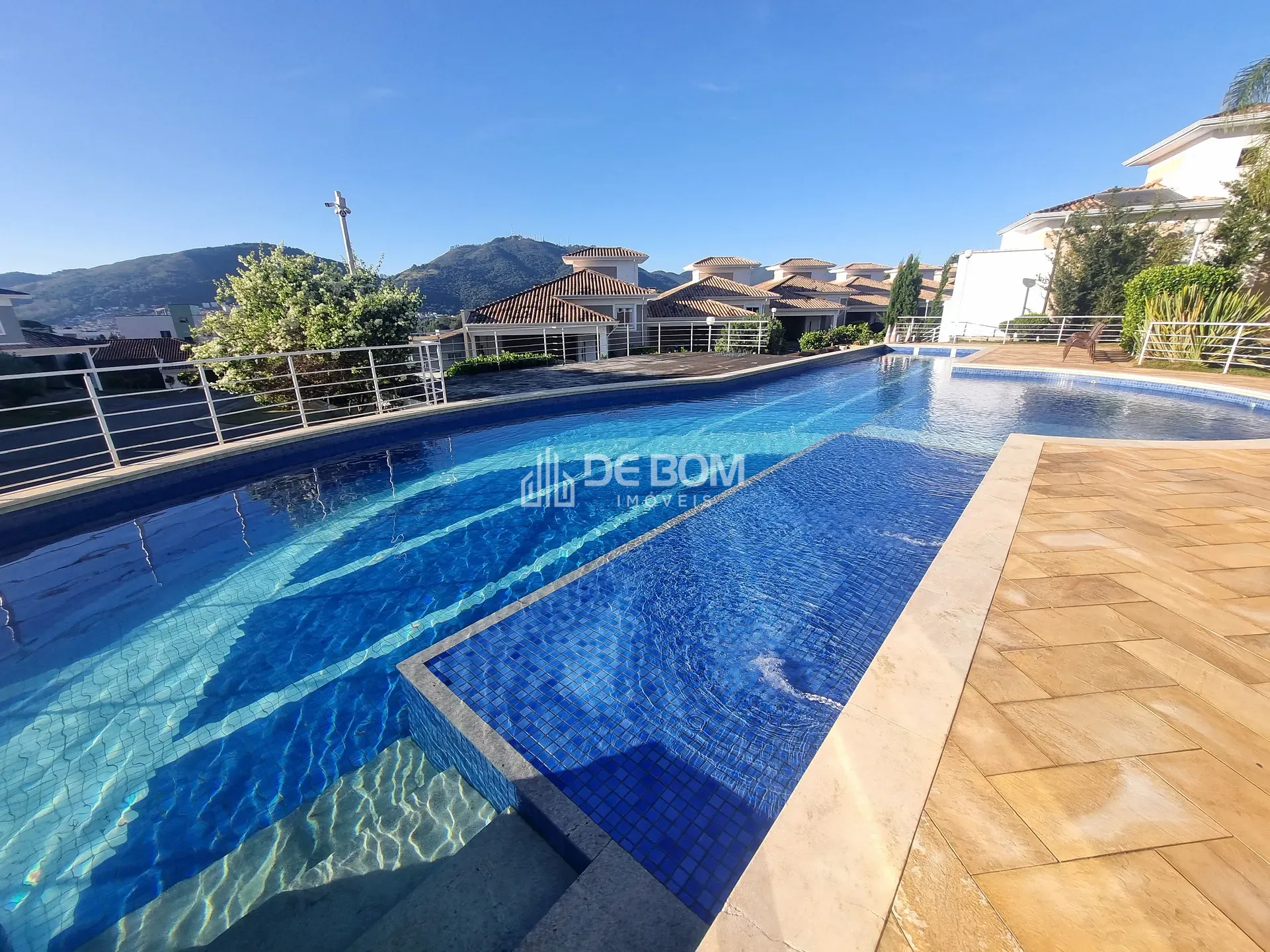 Casa, 4 quartos, 210 m² - Foto 47