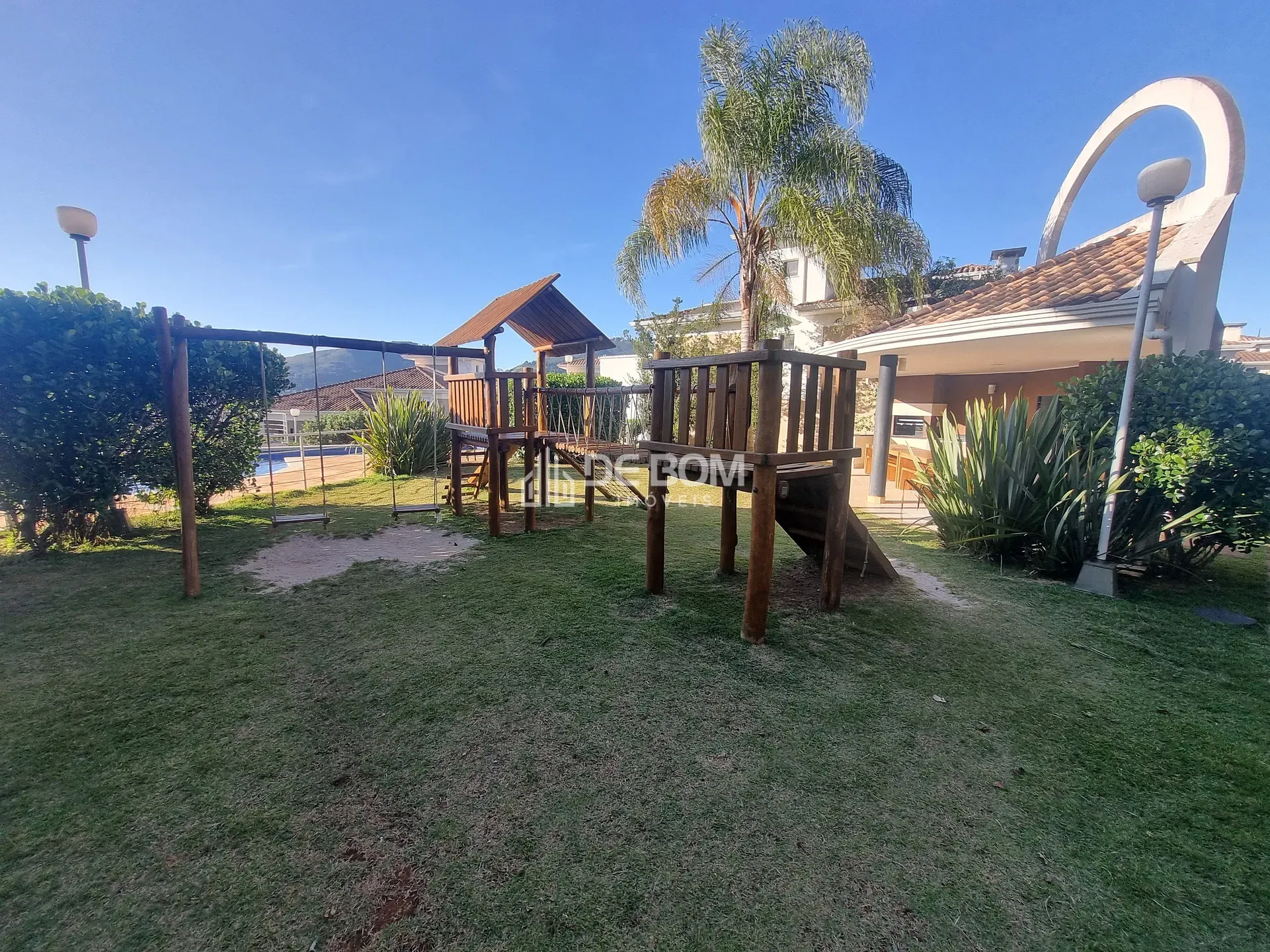 Casa, 4 quartos, 210 m² - Foto 50