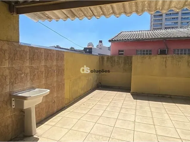Casa para alugar, no bairro Vila Romana em São Paulo